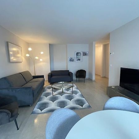 Appartamento Le Mont-Veyrier, Parking Et Vue Annecy Esterno foto