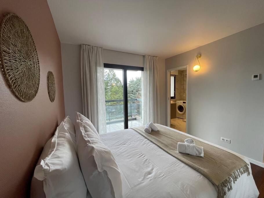 Appartamento Le Mont-Veyrier, Parking Et Vue Annecy Esterno foto
